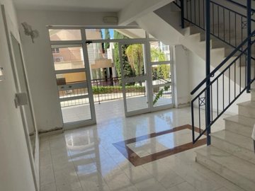 515146-kato-paphos-universal-2-bedroom-apartm