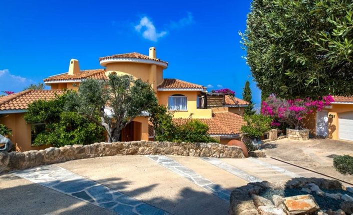 Image No.4-Maison de 4 chambres à vendre à Kamares