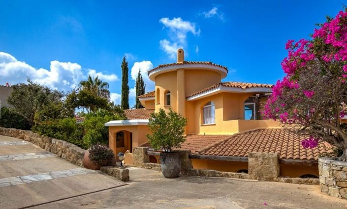 Image No.5-Maison de 4 chambres à vendre à Kamares