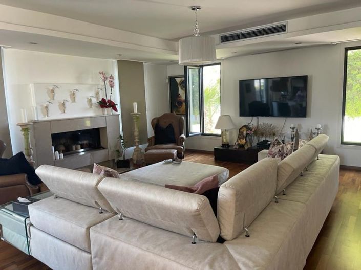 Image No.10-6 Bed House for sale