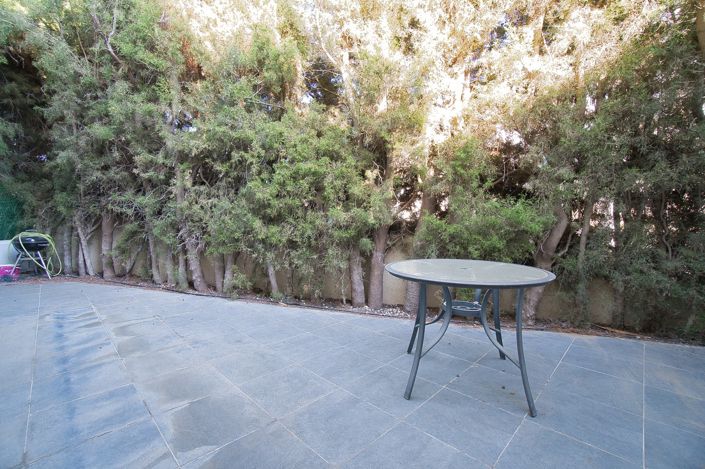 Image No.6-Maison de 4 chambres à vendre à Agios Tychonas