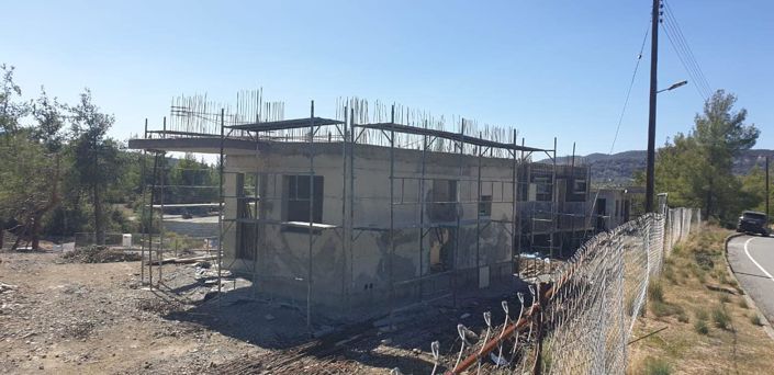 Image No.5-2 Bed House for sale