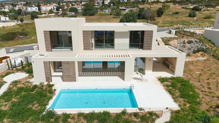 Image No.1-4 Bed House for sale