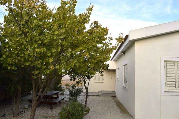 Image No.7-Maison de 3 chambres à vendre à Meneou