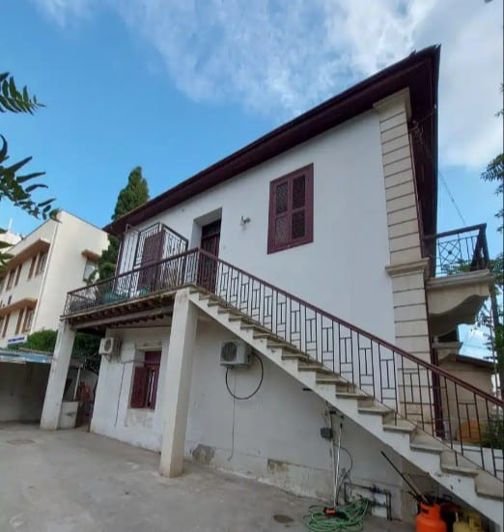 Image No.5-5 Bed House for sale