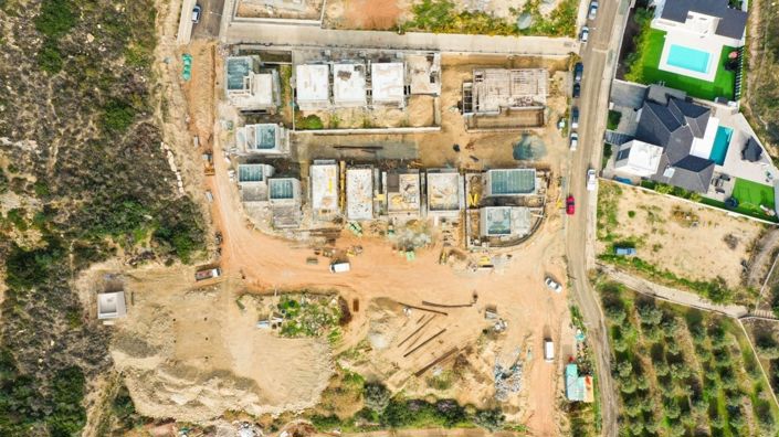 Image No.4-6 Bed House for sale