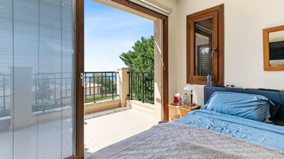 551136-detached-villa-for-sale-in-kouklia-aph