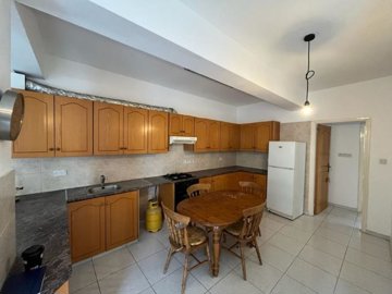 554142-paphos-town-2-bedroom-apartment-for-sa