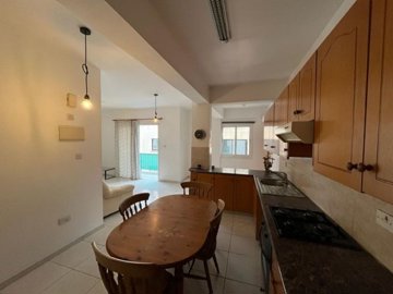 554143-paphos-town-2-bedroom-apartment-for-sa