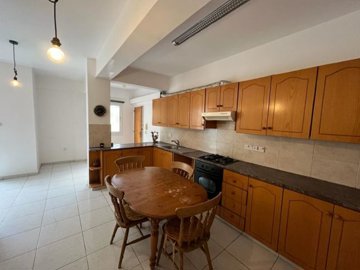 554144-paphos-town-2-bedroom-apartment-for-sa