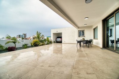 557988-detached-villa-for-sale-in-select-loca