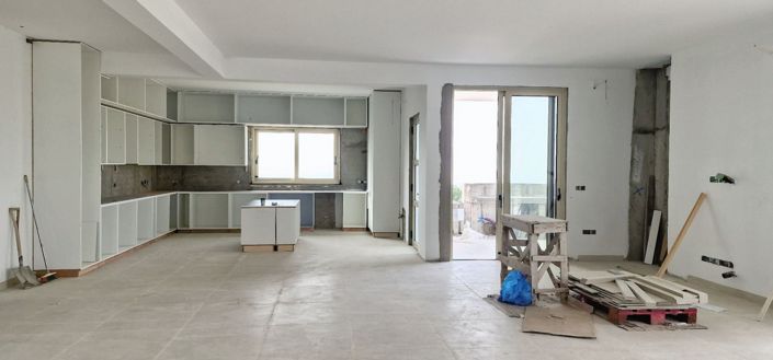 Image No.1-3 Bed House for sale