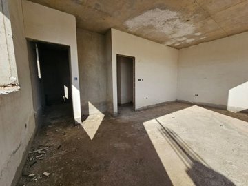 587166-detached-villa-for-sale-in-zygiorig