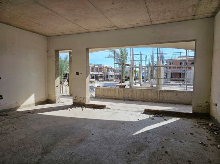 Image No.1-3 Bed House for sale
