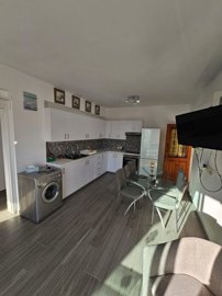 573008-apartment-for-sale-in-pervoliafull