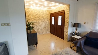 578067-detached-villa-for-sale-in-foinikariao