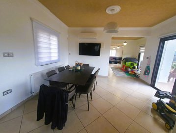 578110-detached-villa-for-sale-in-foinikariao