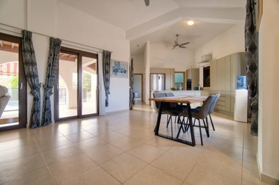 581877-bungalow-for-sale-in-kathikasorig