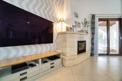 581821-bungalow-for-sale-in-kathikasorig