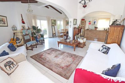 581674-detached-villa-for-sale-in-talafull