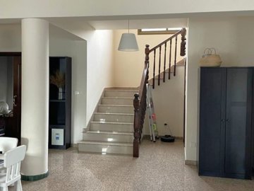 586041-detached-villa-for-sale-in-agios-tycho
