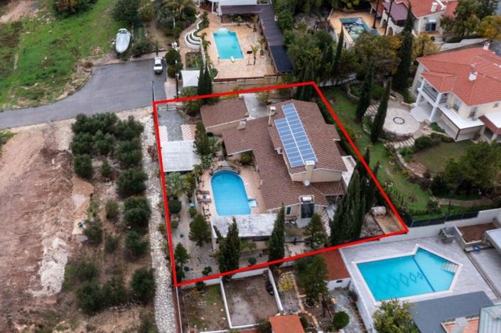 Image No.1-3 Bed House for sale