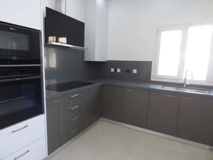 Image No.1-3 Bed House for sale