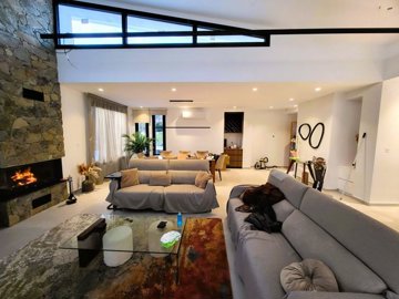 600209-detached-villa-for-sale-in-palodeiaori