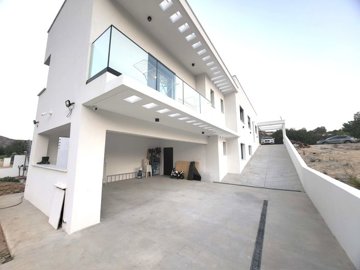 600183-detached-villa-for-sale-in-palodeiaori