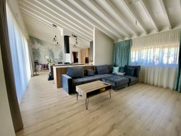 601742-bungalow-for-sale-in-souni-zanakiaorig