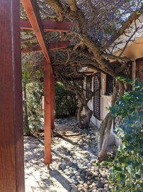 610217-detached-villa-for-sale-in-pissouriful