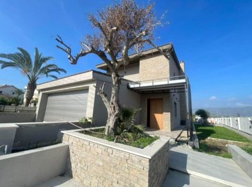 612415-detached-villa-for-sale-in-parekklisia