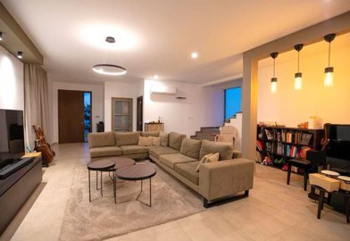 612410-detached-villa-for-sale-in-parekklisia