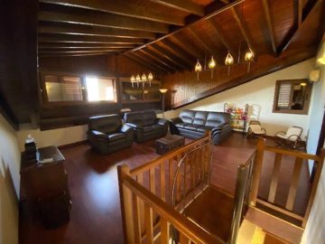 613110-detached-villa-for-sale-in-pissouriful