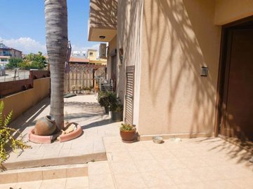 613856-detached-villa-for-sale-in-kolossifull