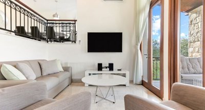 615411-detached-villa-for-sale-in-kouklia-aph