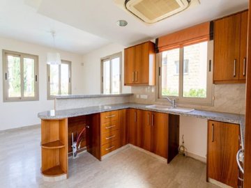 621892-detached-villa-for-sale-in-polisfull