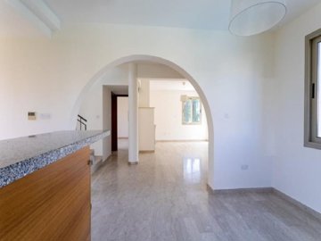 621893-detached-villa-for-sale-in-polisfull