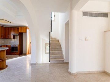 621899-detached-villa-for-sale-in-polisfull
