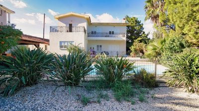 622590-detached-villa-for-sale-in-parekklisia