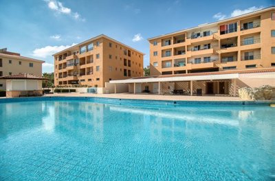 624185-apartment-for-sale-in-chlorakaorig