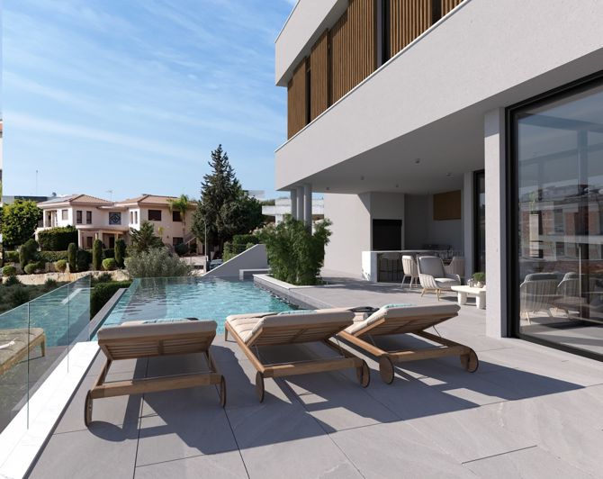Image No.1-6 Bed House for sale
