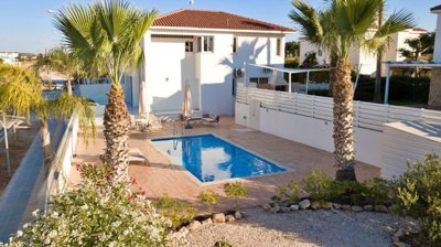 632666-detached-villa-for-sale-in-perneraorig