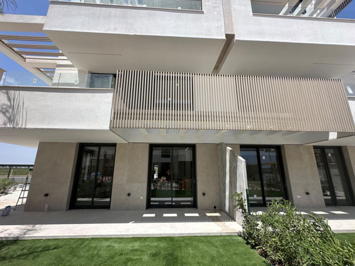 Image No.1-3 Bed Apartment for sale