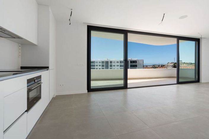 Image No.1-2 Bed Apartment for sale