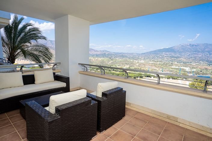 Image No.1-3 Bed Apartment for sale