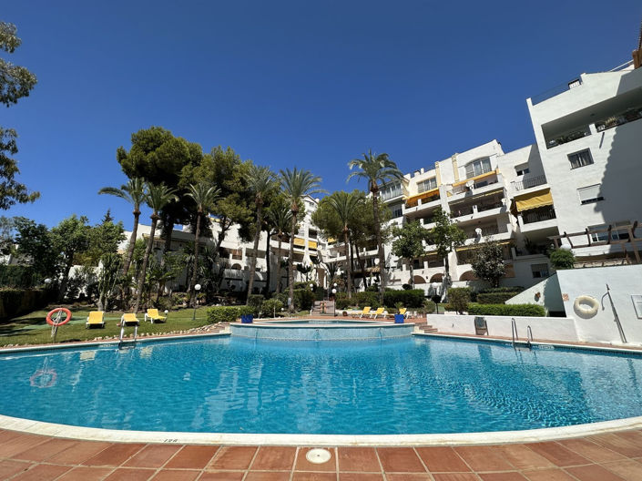 Image No.1-3 Bed Apartment for sale