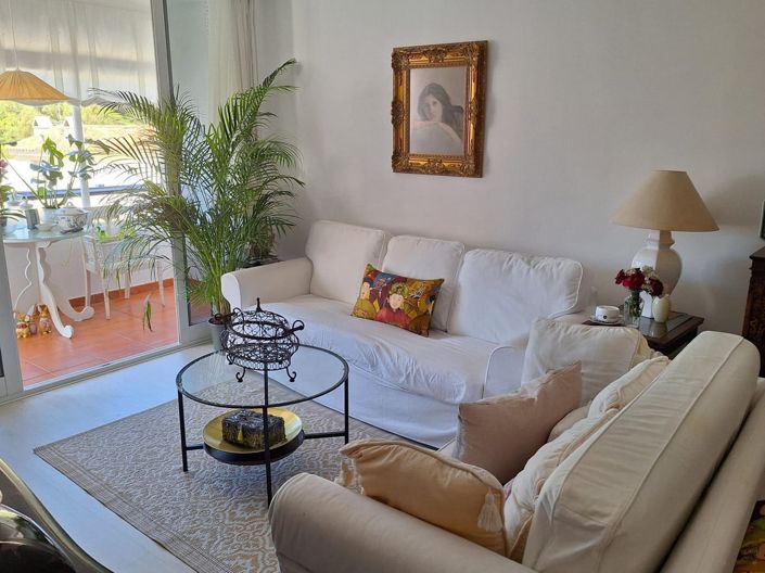 Image No.1-3 Bed Apartment for sale