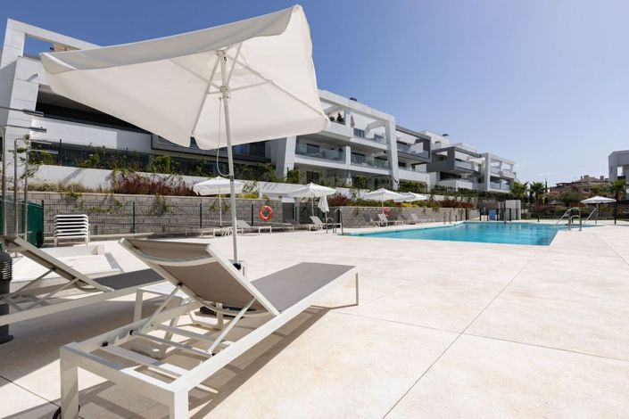 Image No.1-Appartement de 2 chambres à vendre à Estepona