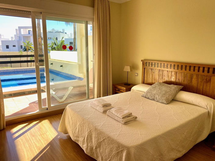 Image No.1-2 Bed Apartment for sale